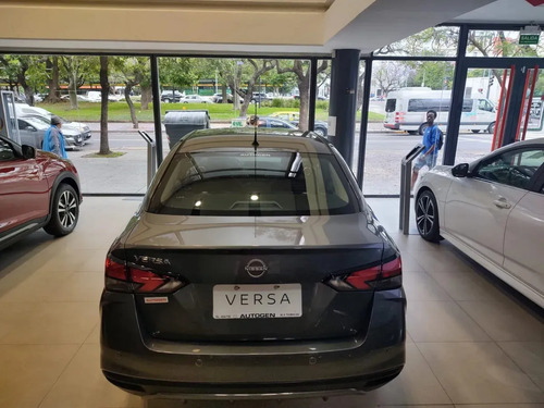 Nissan Versa 1.6 Advance At 2026