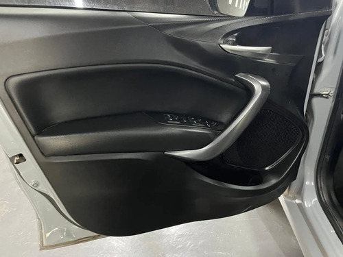 Fiat Cronos 1.3 GSE PRECISION CVT L23 2022