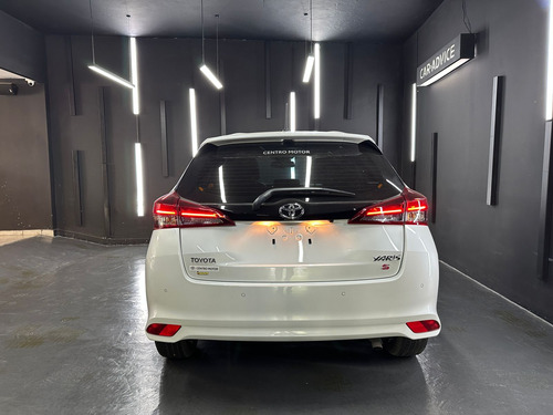 Toyota Yaris 1.5 S CVT 5P 2025