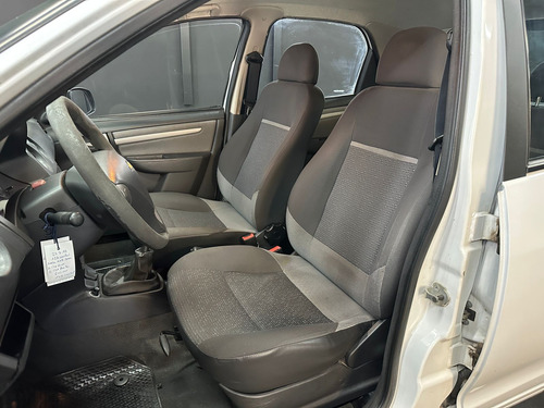 Chevrolet Celta 1.4 LT AB ABS 5P L13 2013