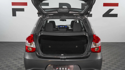 Toyota Etios 1.5 X 6mt My19 2021