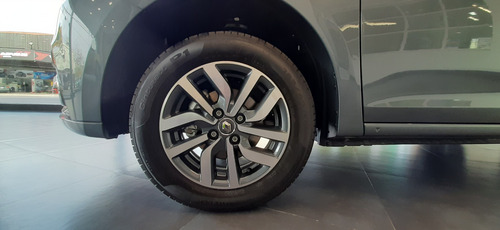 Renault Logan 1.6 16v Intense 2025