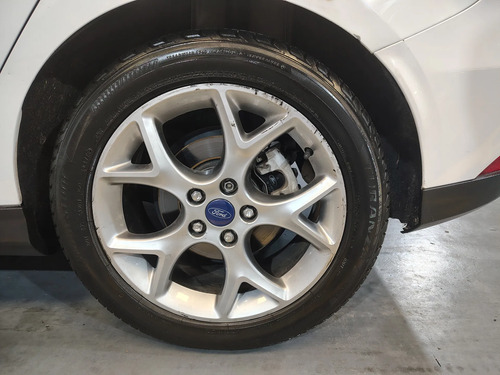 Ford Focus L/16 2.0 5 P Se Plus 2016