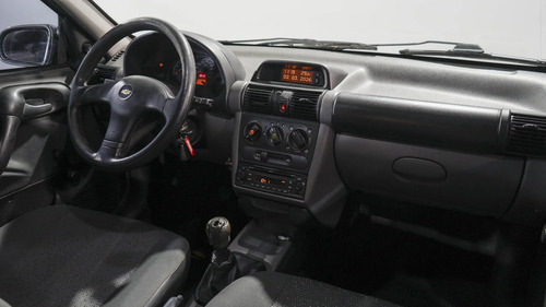 Chevrolet Classic 1.4 Ls Aa+dir 2013