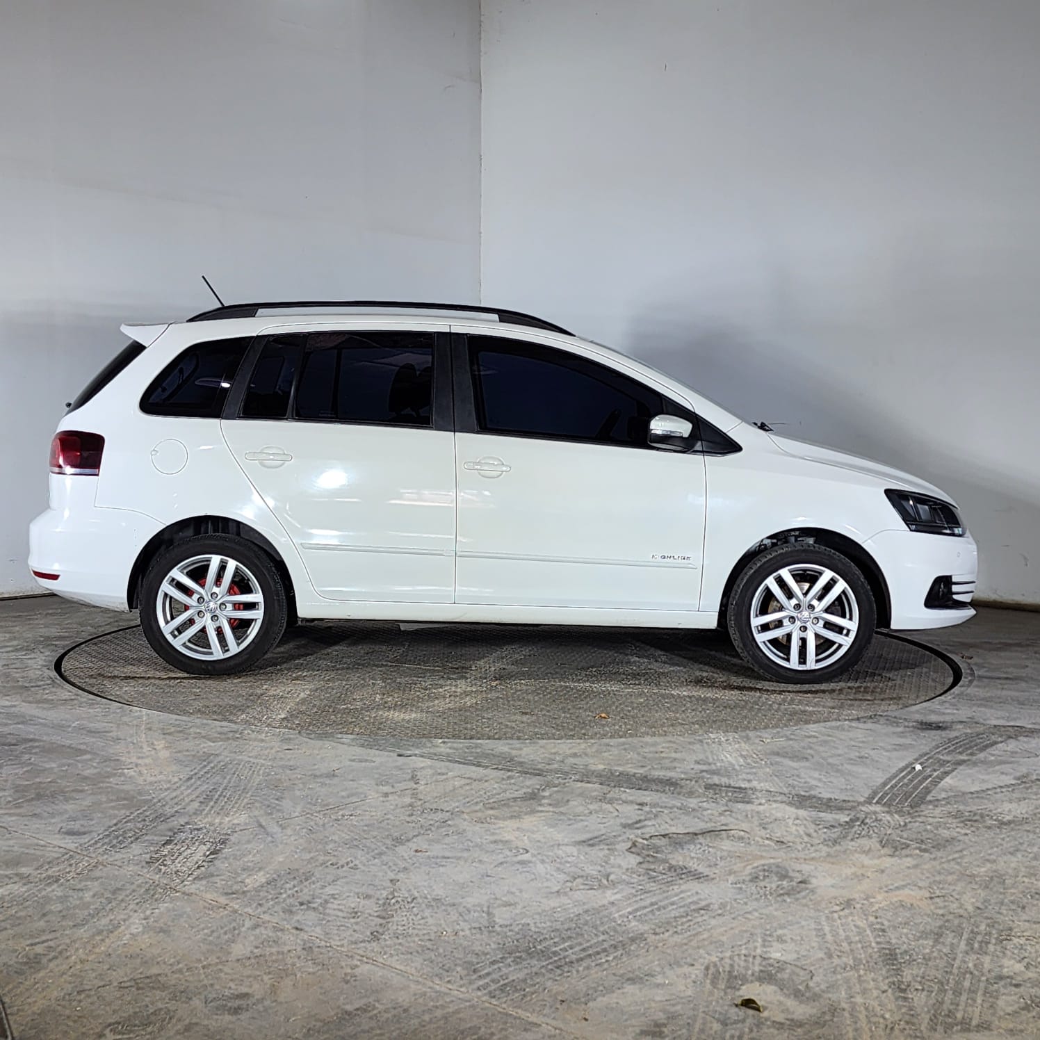 Volkswagen SURAN 1.6 5D 212 5P 2018