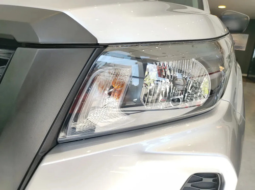 Nissan Frontier 2.3t S 4x2 Mt L22 2026