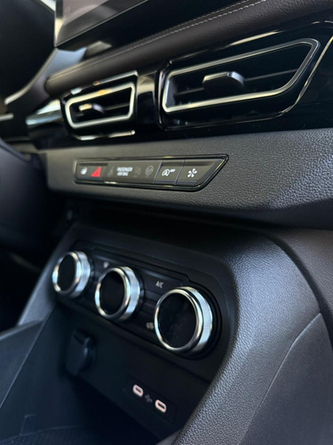 Renault Kardian 1.0 Iconic 10.1 con cuero 2025