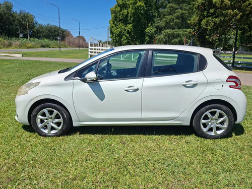 Peugeot 208 ALLURE 1.5 N TOUCHSCREEN 2014