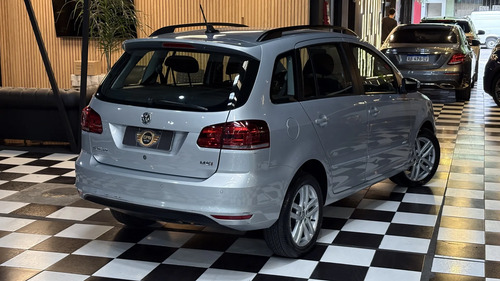 Volkswagen Suran 1.6 Comfortline 101cv 2017