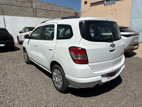 Chevrolet Spin 1.8 N LT M/T 2013