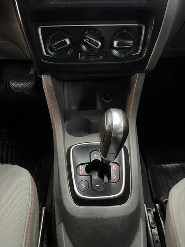 Volkswagen Suran 1.6 HIGHLINE I MOTION L15 2015