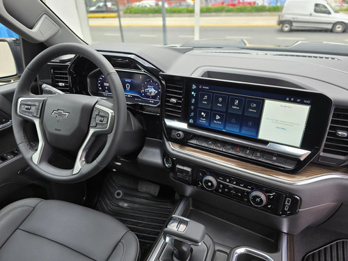 Chevrolet Silverado 5.3 V8 Z71 Trail Boss 2026