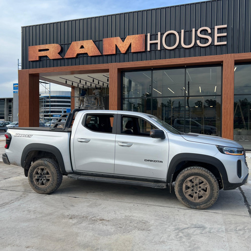 RAM DAKOTA WARLOCK 2.2 TD 200CV 450 NM 2026