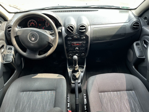Renault Sandero 1.6 Authentique Pack Ii 90cv 2014