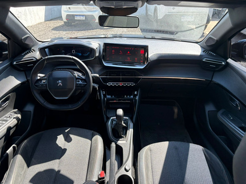 Peugeot 208 ROADTRIP AM24 2023