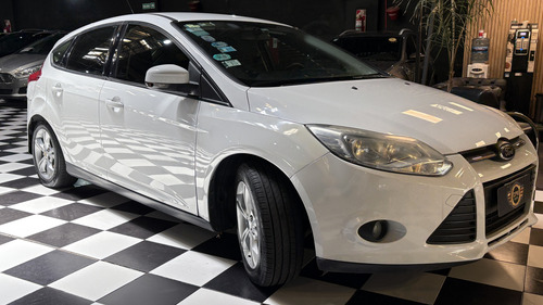 Ford Focus III 1.6 S 2015