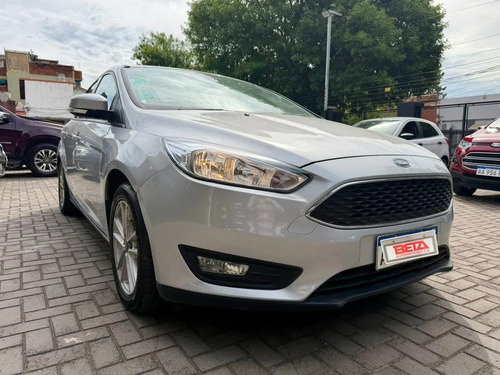 Ford Focus 1.6 S 5P L16 2016