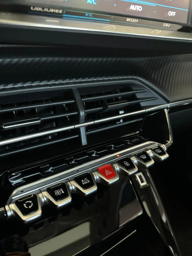 Peugeot 208 Allure Tiptronic 1.6L 2022