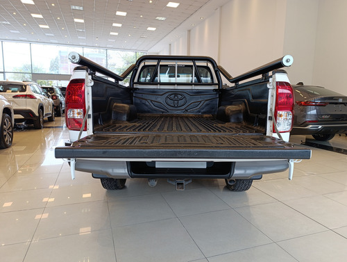 Toyota Hilux Pick-Up 2.4 Cs Dx 150cv 4x4 2021