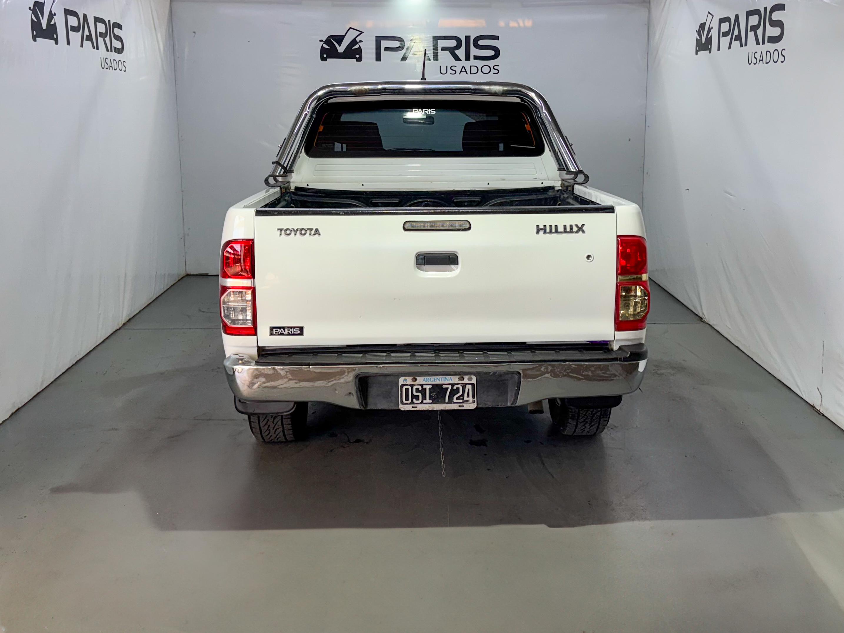 Toyota Hilux 3.0 CD SR 171 CV 4X4 2015