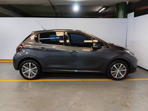 Peugeot 208 1.6 5 P Feline 2019