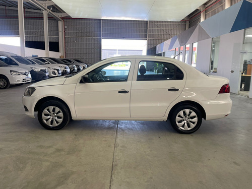 Volkswagen Voyage 1.6 Trenline 101cv 2016