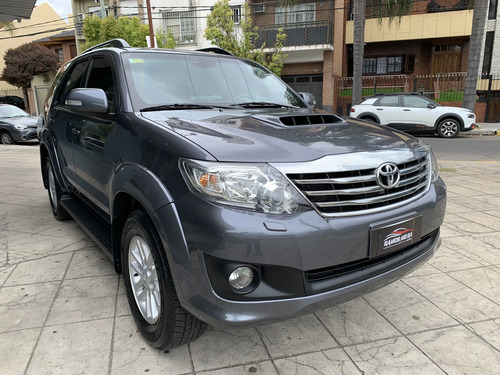 Toyota Hilux SW4 3.0 Srv Cuero I 171cv 4x4 5at 2012