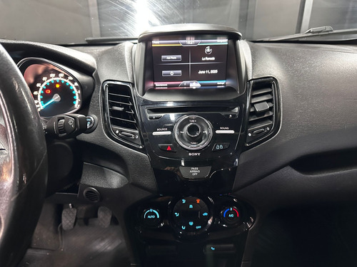 Ford Fiesta 1.6 TITANIUM KD 4P L13 2016