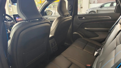 Renault Arkana 1.3 E-Tech Hybrid 2025