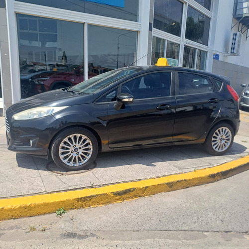 Ford Fiesta Kinetic 1.6 Se 120cv 2014