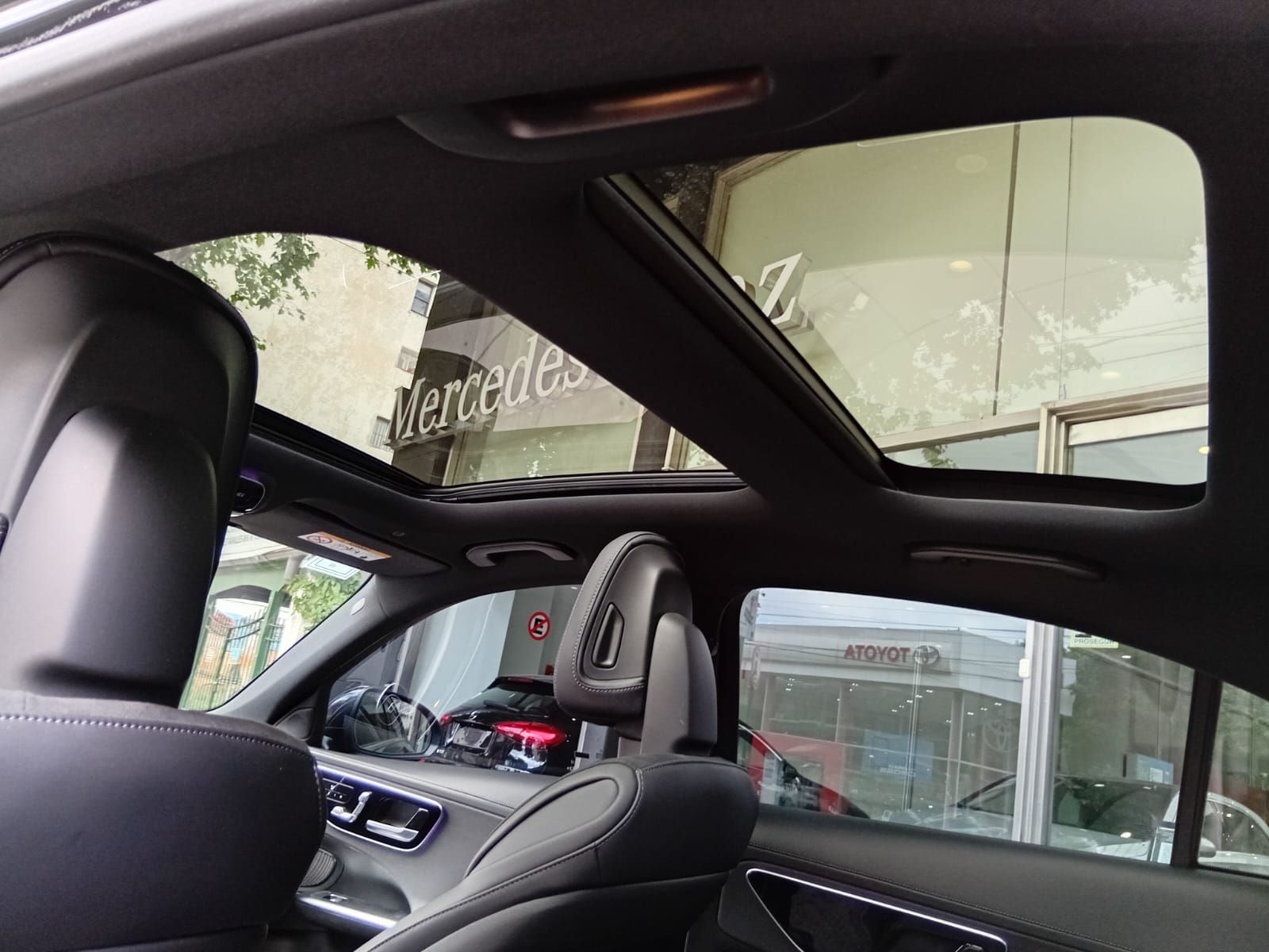 Mercedes-Benz C300 2.0 AMG line Sedan 258Cv 2024