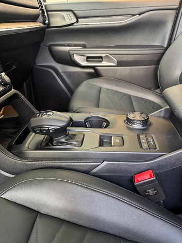 Ford Everest 2.3 Gtdi Ecoboost Titanium 4X4 At 2025