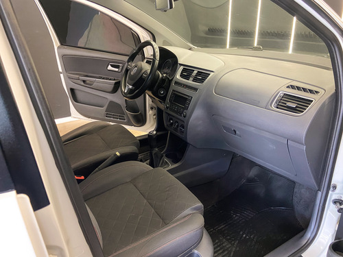 Volkswagen Suran 1.6 Comfortline 101cv Ab 2014