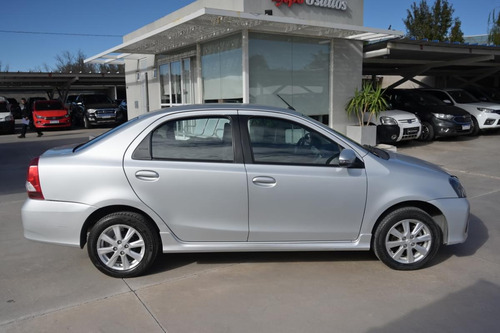 Toyota Etios 1.5 4p X 6mt L18 2018