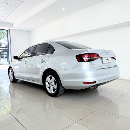 Volkswagen Vento 2016 2016