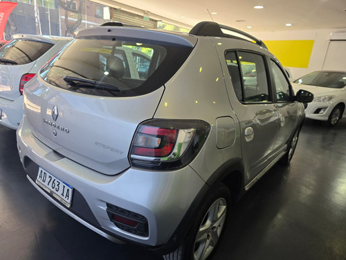 Renault Sandero Stepway 1.6 Dynamique 105cv 2019