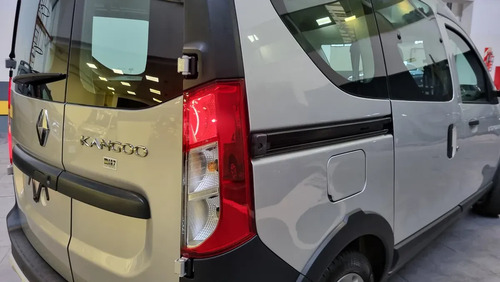 Renault Kangoo Ii 1.6 Sce Stepway 2025