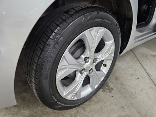 Chevrolet Onix plus 1.0 Turbo Premier I Mt 2020