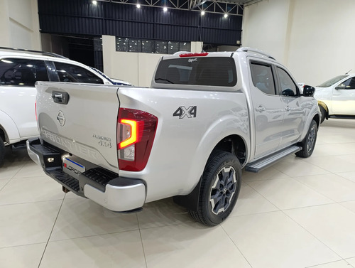 Nissan Frontier 2.3bt Platinum 4x4 At L22 2022