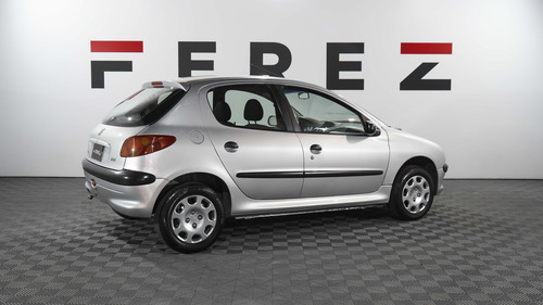 Peugeot 206 1.4 Generation 75cv 2011