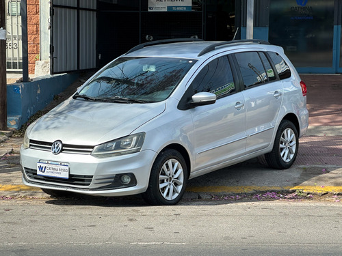 Volkswagen Suran 1.6 Comfortline 101cv 2015