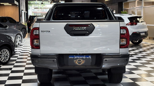 Toyota Hilux Pick-Up 2.8 Cd Conquest 204Cv 4X4 At 2023