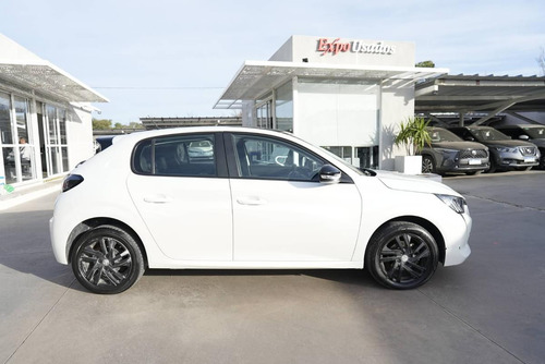 Peugeot 208 1.6 5p Feline Tip 2021