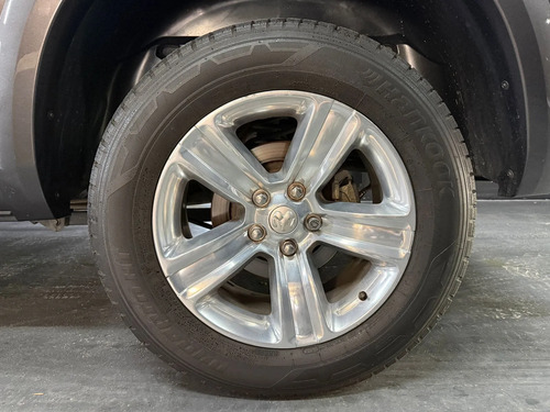 RAM 1500 5.7 DC 4X4 LARAMIE AT L13 2020