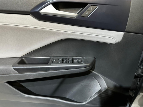 Volkswagen Taos 1.4 250 Tsi Comfortline Tiptronic 2024