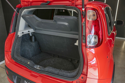 Fiat Uno 1.4 Sporting 2013