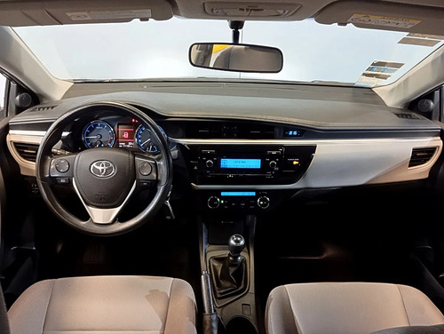Toyota Corolla 1.8 Xli L/14 2015