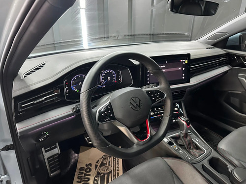 Volkswagen Vento 2.0 350TSI GLI DSG L26 2025