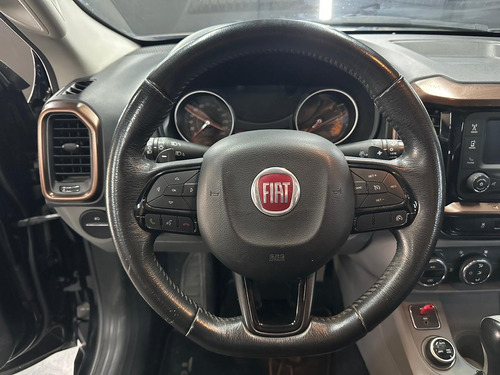 Fiat Toro 2.0 TDI 4X4 VOLCANO AT L16 2017