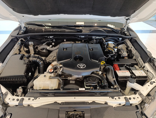 Toyota Hilux Pick-Up 2.8 Cd Sr 204Cv 4X4 At 2023
